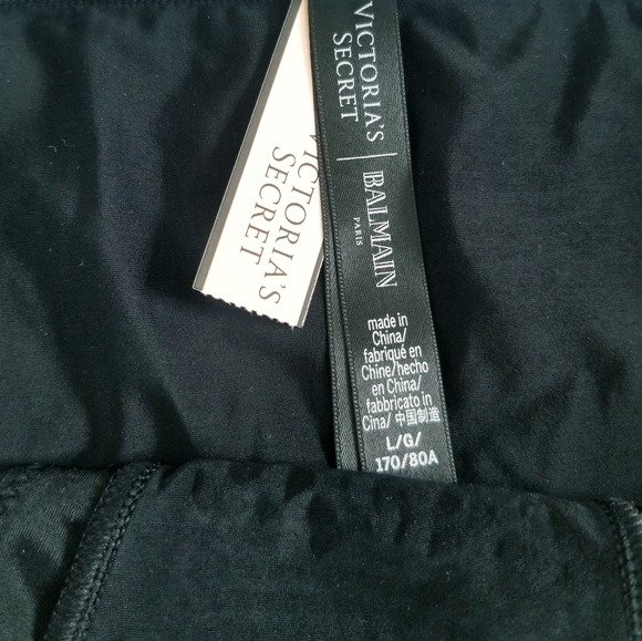 Victoria's Secret Vintage Balmain-Paris Fashionshow Panty with Crystal Elements - Picture 6 of 13